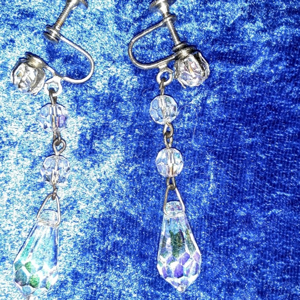 VINTAGE 1950'S CRYSTAL DANGLE EARRINGS SCREWBACK